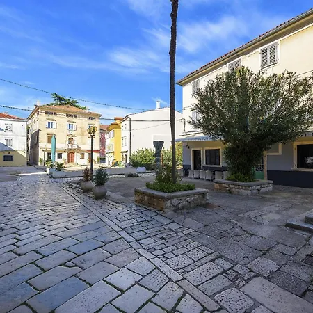 Apartment Urban Loft Old Town Porec