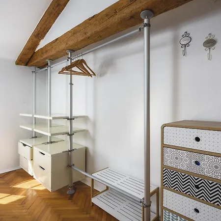 아파트 Urban Loft Old Town *