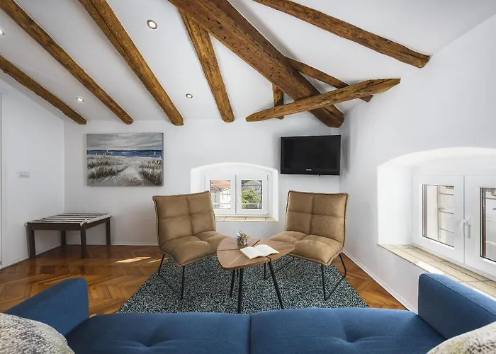 Urban Loft Old Town Daire Poreč